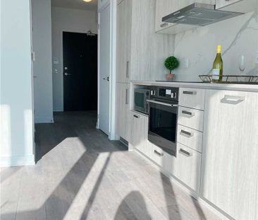 For Lease - 10 Honeycrisp Crescent Unit# 1709, Vaughan, Ontario - Photo 6