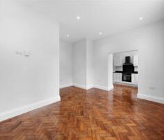 1 BEDROOM Apartment - Ground Floor - Photo 1