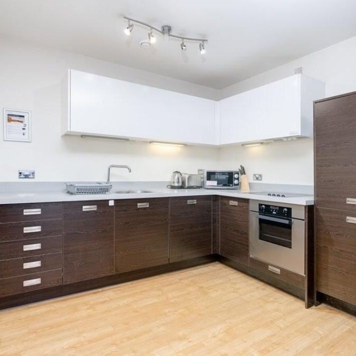 2 Bed Flat, Upper Marshall Street, B1 - Photo 1