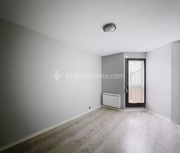 Location Appartement 2 pièces 46m² CHAMALIERES 63400 - Photo 4