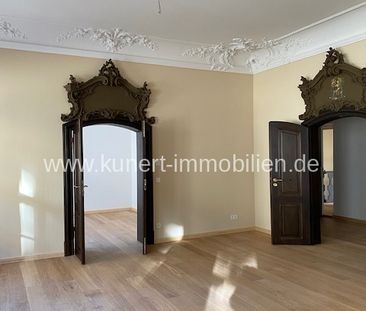 Exklusive 2-Zimmer-Wohnung im hochwertig sanierten Denkmal, wenige ... - Photo 1