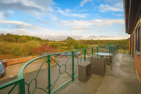 1 bedroom penthouse to rent - Photo 4