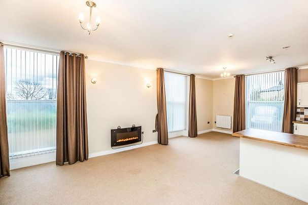 1 bedroom apartment to rent - Photo 1