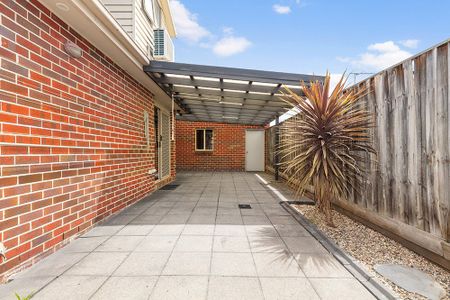 334 Ohea Street, Pascoe Vale South VIC 3044 - Photo 4