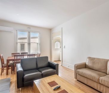 FULLY RENOVATED & FULLY FURNISHED! - Photo 2
