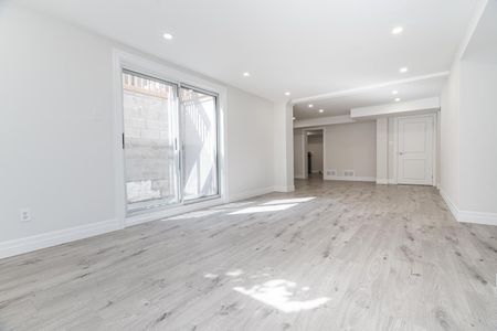 For Lease - 53 Heathview Avenue, Toronto, Ontario - Photo 5