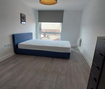 2 bedroom flat to rent - Photo 6