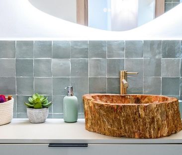 2 bedroom luxury Townhouse for rent in Marbella, Andalusia - Photo 6