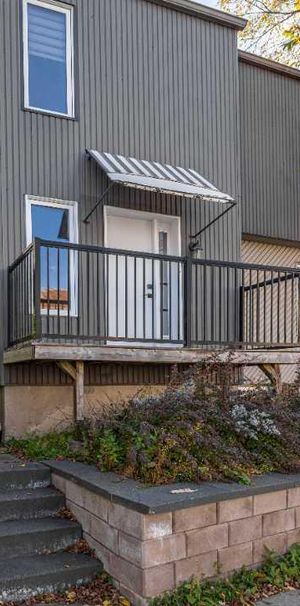 3 1/2 à louer à Lévis - Desjardins - Photo 1