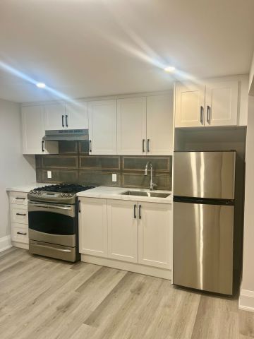 For Lease - 569 Valley Drive Unit# Bsmnt, Oakville, Ontario - Photo 4