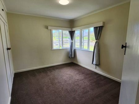Lifestyle Living in Dairy Flat-Multiple Dwellings! - Photo 4