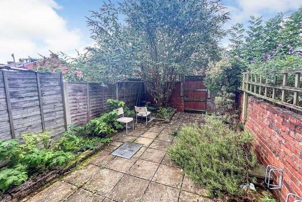 Birch Lane, Victoria Park, Manchester, M13 - Photo 1