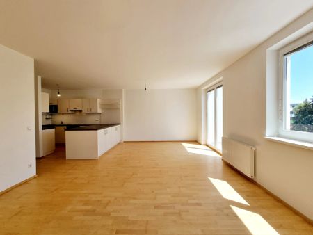 Zentrales Stadtleben trifft Raumgefühl: Dachgeschosswohnung mit 5 Zimmern und Balkon! - Foto 5