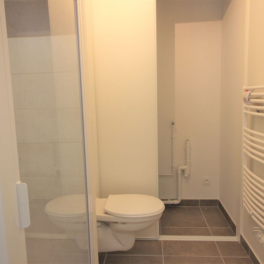 Location Appartement 1 pièce 21m² - Photo 1