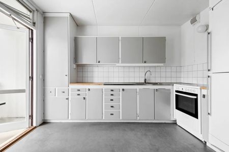 Stor 1:a i grön omgivning - Foto 3