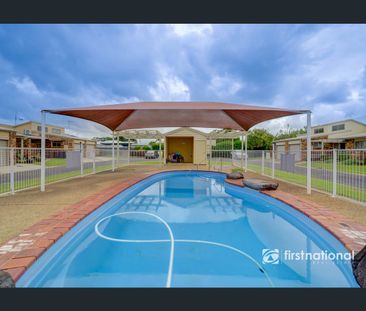 Spacious 3-Bedroom Unit with Private Deck & Prime Location! - Photo 2