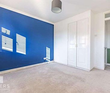 Tytherley Green, Bournemouth, BH8 - Photo 2