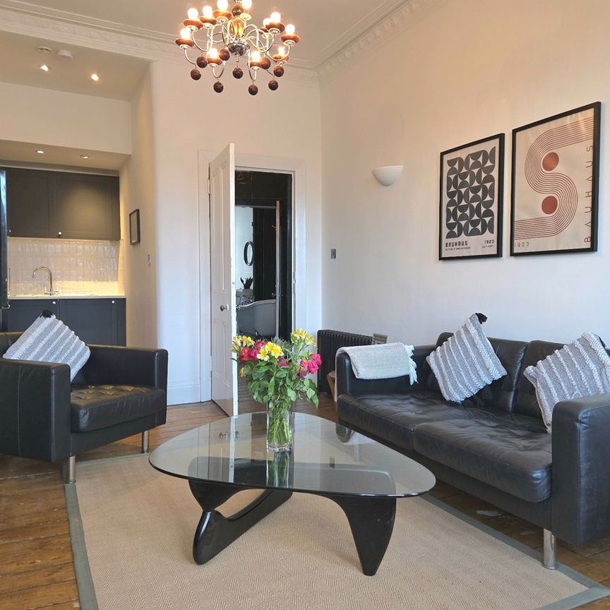 2 Bed Flat, Kingarth Street, G42 - Photo 1