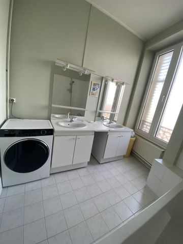 Location Appartement 3 pièces Meublé 80m² NANCY 54000 - Photo 5