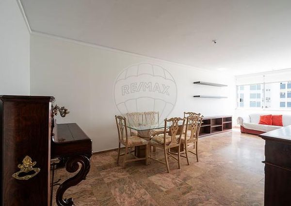 Apartamento T3 em Lisboa