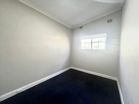 Home For Rent - Photo 3