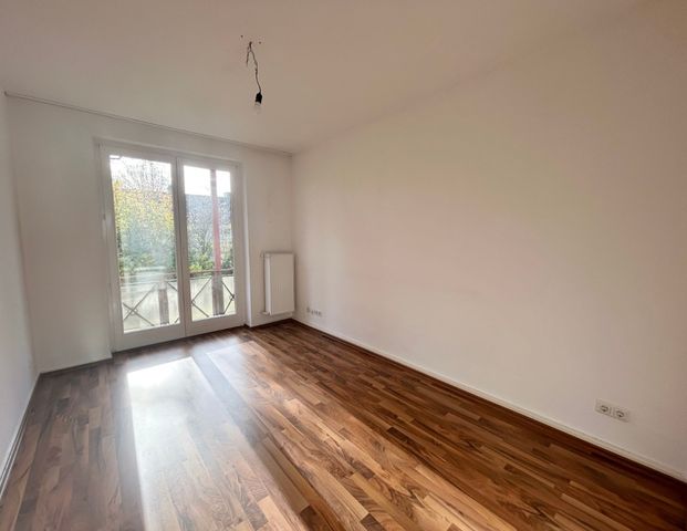 Schöne Etagenwohnung mit Balkon - Foto 1