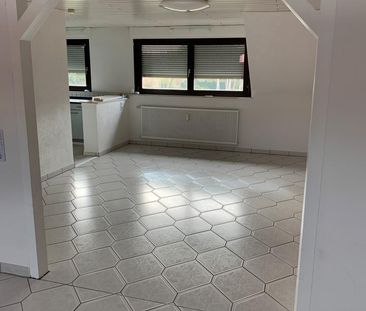 Dachgeschoss Wohnung - Foto 1