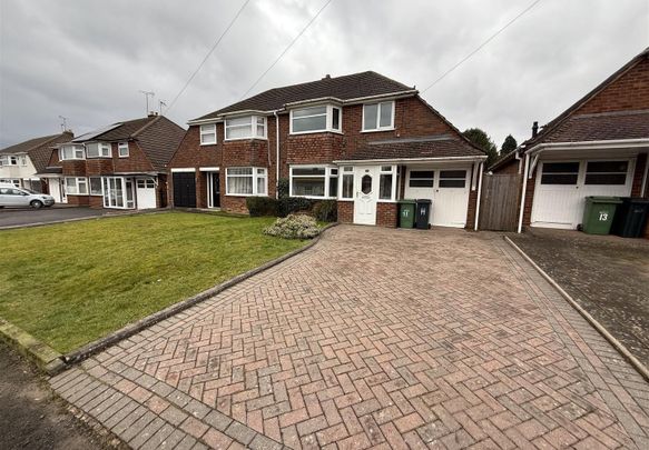 Lansdowne Road, Hayley Green, Halesowen - Photo 1