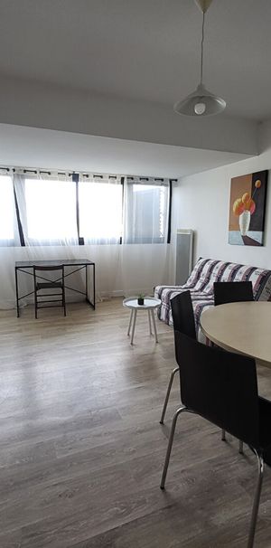 Location Appartement 2 pièces 43m² - Photo 1