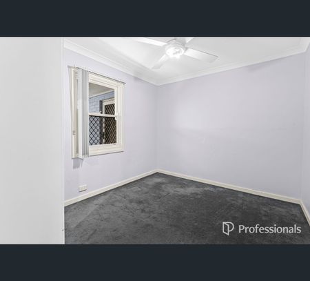 21 Kenwick Way, Balga, WA 6061 - Photo 4