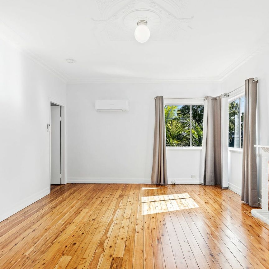 Character Cottage In Outstanding East-Side Location! - Photo 1