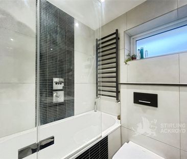 Hanson Close, Burpham, Guildford, Surrey, GU4 7NJ - Photo 6