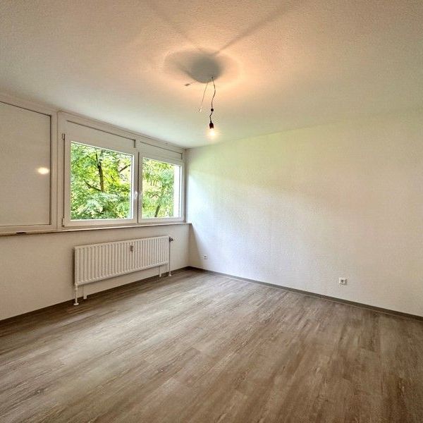 Neue Wohnung, neues Glück! Familienfreundliche 3 Zimmer Wohnung - Photo 1