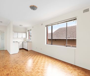 1/116 Moore Street, Leichhardt NSW 2040 - Apartment For Rent | Domain - Photo 1