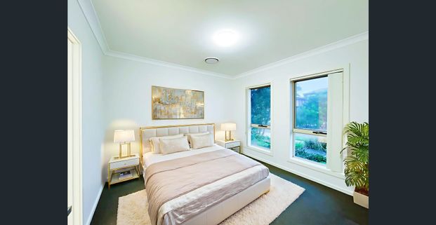 MODERN FAMILY HOME FOR LEASE! - Photo 1