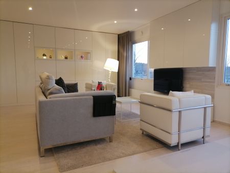 Bredavägen, Enebyberg - Foto 5