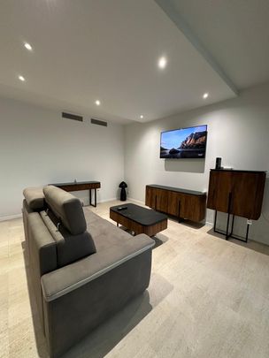 Location Appartement 3 pièces 106m² MARSEILLE 8ème - Photo 1