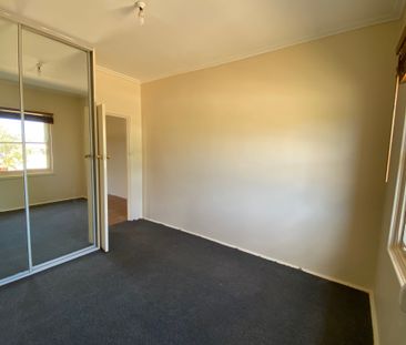 NEAT 3 Bedroom family home - Photo 1