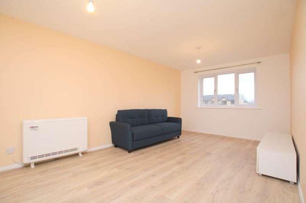 Courtlands Close, North Watford, WD24 - Photo 1