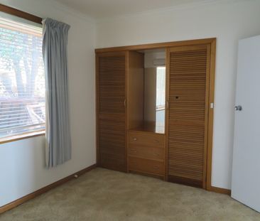 8 Jefferson Court Lutana TAS 7009 Australia - Photo 3