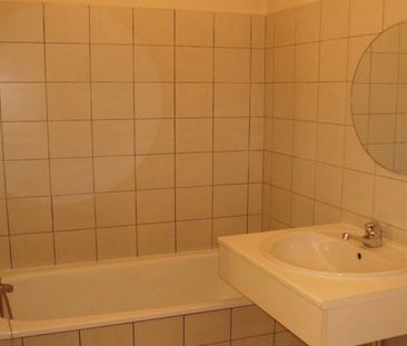 Location Appartement 1 pièce 22m² - Photo 4