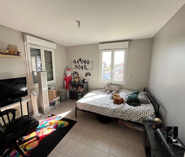 Location Maison 4 pièces 97m² - Photo 2
