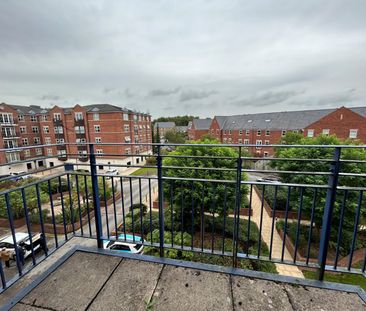 3 bedroom apartment to rent - Photo 4