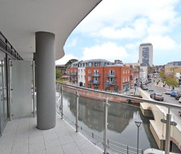 2 bedroom Flat in The Picturehouse, Maidenhead - Photo 6