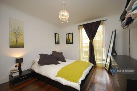 1 bedroom flat to rent - Photo 3