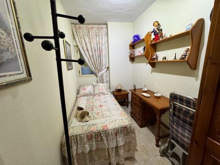 Apartamento en Benidorm, Centro-Ruzafa, alquiler - Photo 2