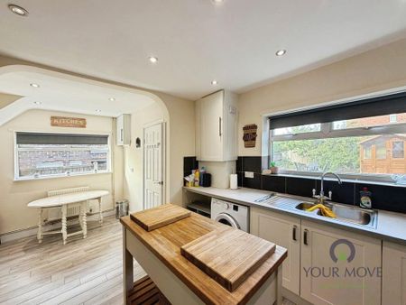 2 bedroom semi-detached house to rent - Photo 2