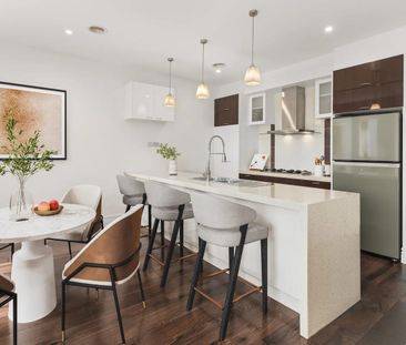 Modern and Spacious Living! - Photo 6