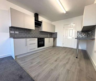 High Street, Gosport, PO12 - Photo 1