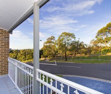 Comfortable Living with Space and Convenience - Photo 4